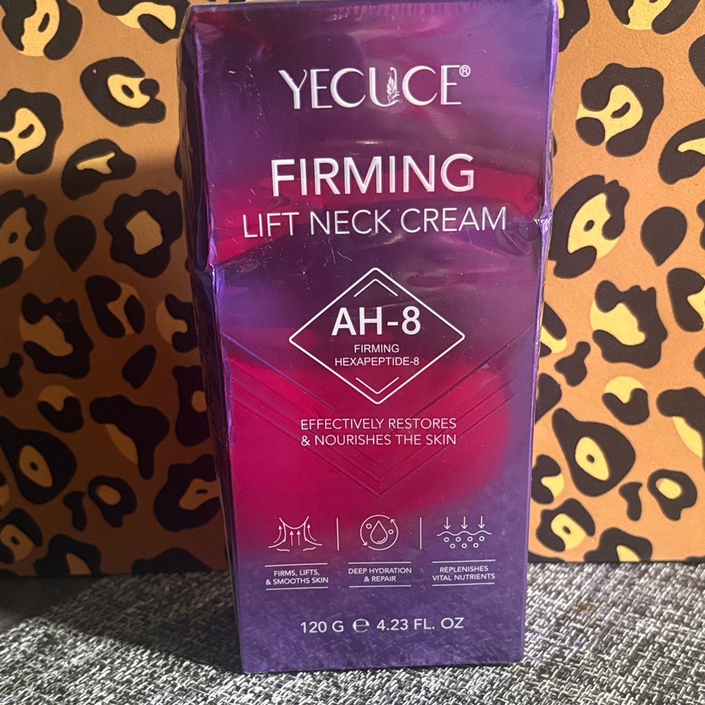 ⭐️ Firming Lift Neck Cream AH-8 - BOGO item